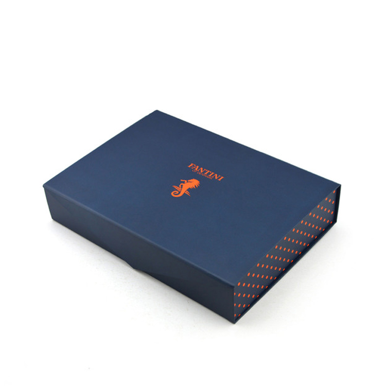  Hot Sales Customized Printed Foldable Paper Magnetic Gift Box For Wedding Dress With Hot Foil Stamping Logo  
