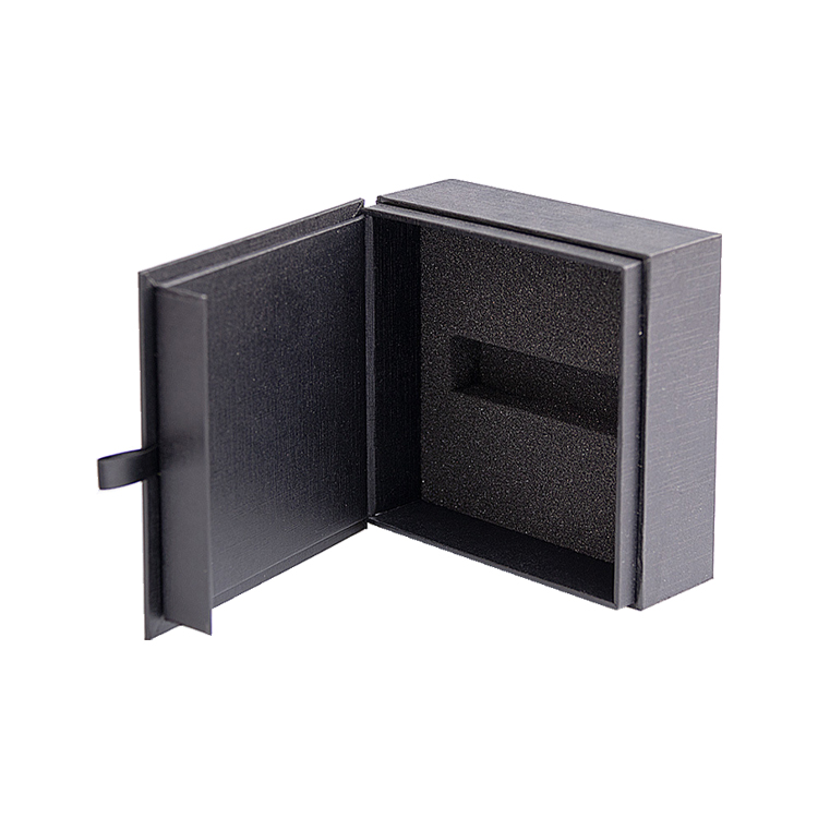 Shenzhen Wholesales Matte Black Textured Fancy Paper Packaging Gift Box With Magnetic Lid With Foam Insert  