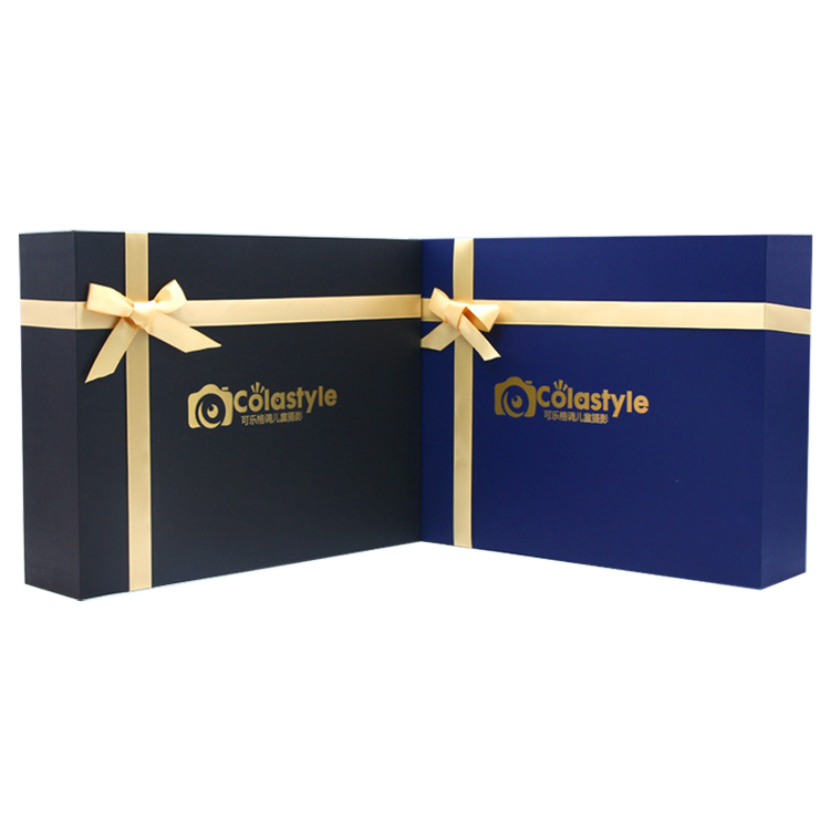  High Quality Lid and Base Gift Box Decorated with Ribbon Bowknot for Apparel Packaging Box  