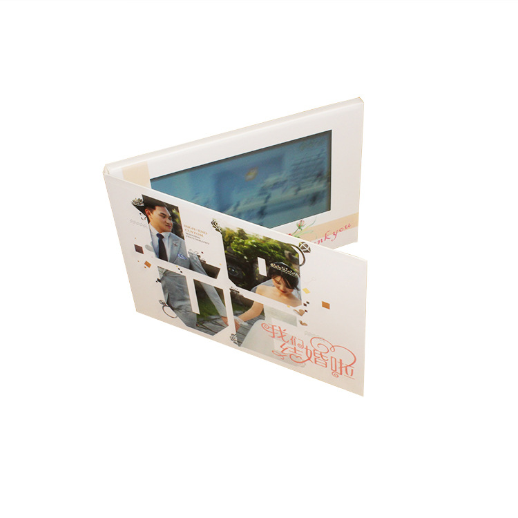  New Arrival 2GB Memory HD 7 Inch Paper Card LCD Screen Video Brochure for Wedding Invitations  