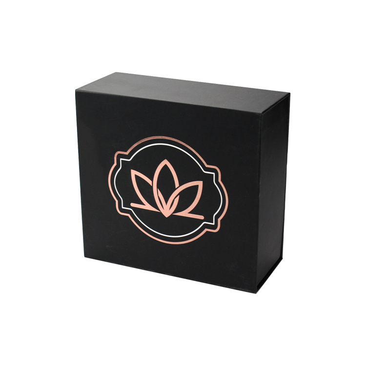 Magnetic Lid Rigid Paper Gift Packaging Box for 3 Jar CBD Essential Oil Set with Rose Gold Logo and Foam Holder  