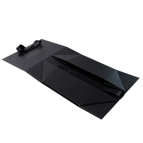 Collapsible Magnetic Clothing Gift Box With Silk Ribbon