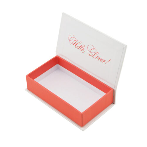 Custom Luxury Matte White Magnetic Gift Box For Eyelashes