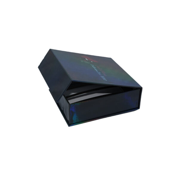 光沢のあるラミネーションが付いている注文の磁気化粧品のギフト用の箱