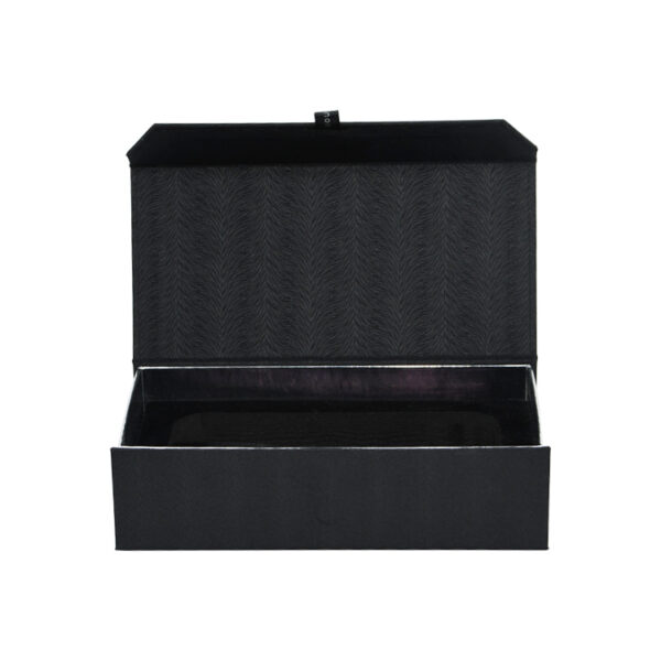 Custom Magnetic Flap Lid Cosmetic Gift Box With Fancy Paper