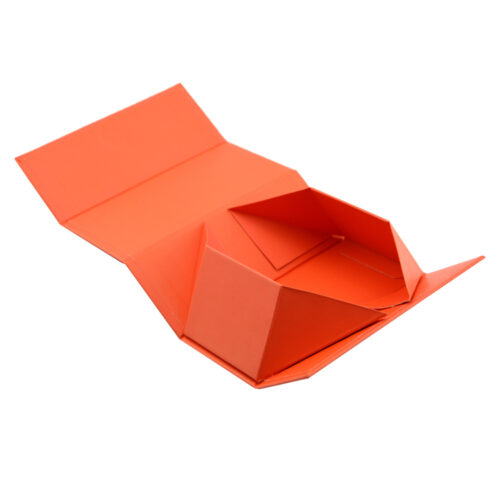 Luxury Folding Magnetic Gift Boxes With Spot UV Design