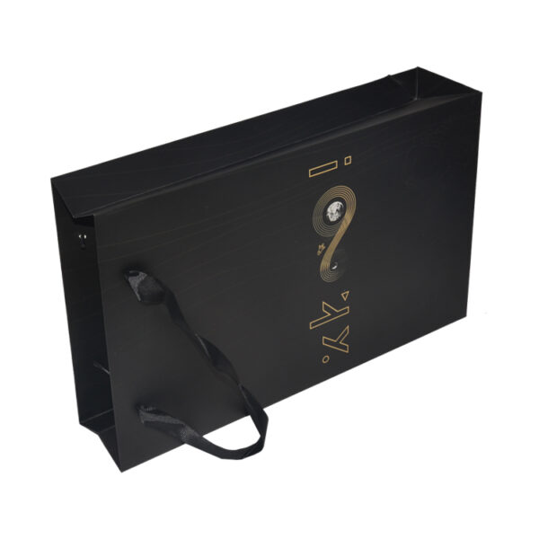 Luxury Matte Black Paper Gift Bags With Gold Foil Logo
