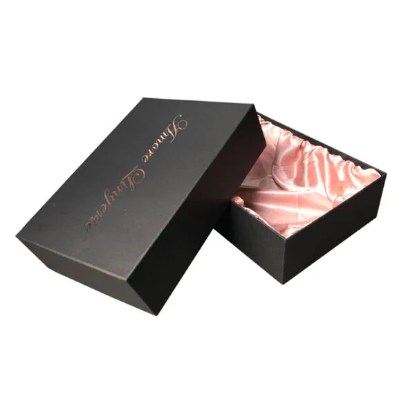 Luxury Satin Holder Lingerie Gift Box With Rose Gold Logo Luxury Satin Holder Lingerie Gift Box With Rose Gold Logo