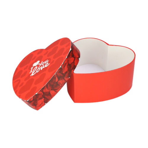 Red Heart-Shaped Flower Gift Box With Lid for Valentine's