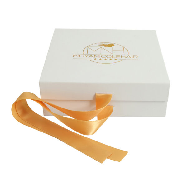 Satin Lined Magnetic Hair Extension Gift Box in Luxury Style