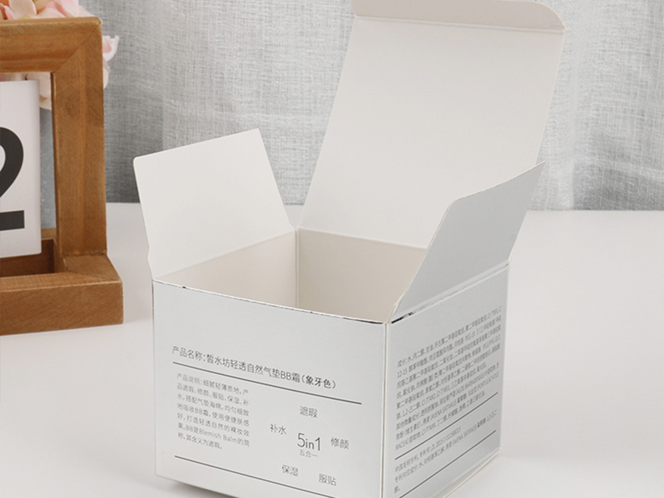 Embalagem de cartão para oferta