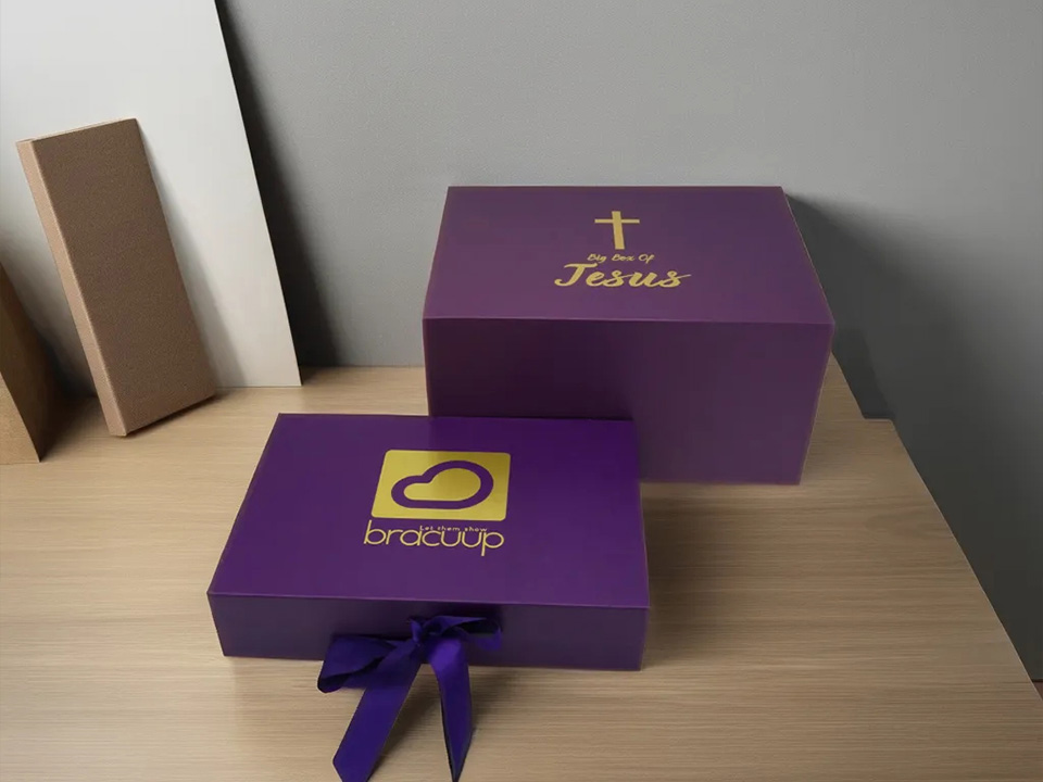 Collapsible Gift Boxes