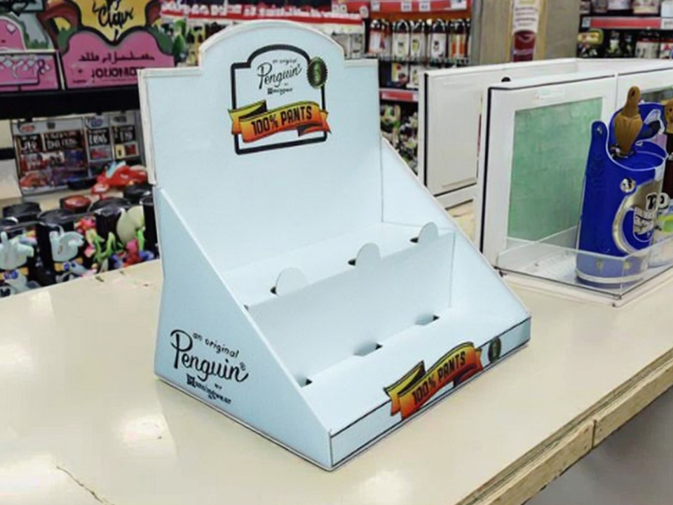 Displays van gegolfd karton