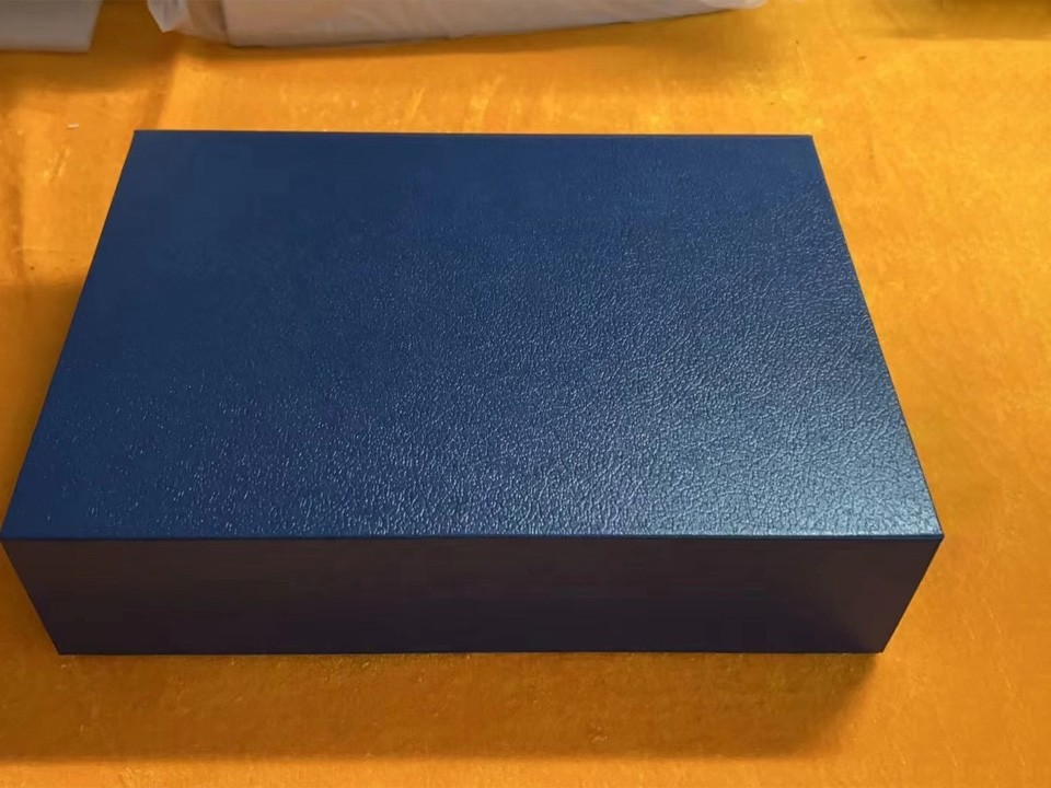 Customized gift box packaging