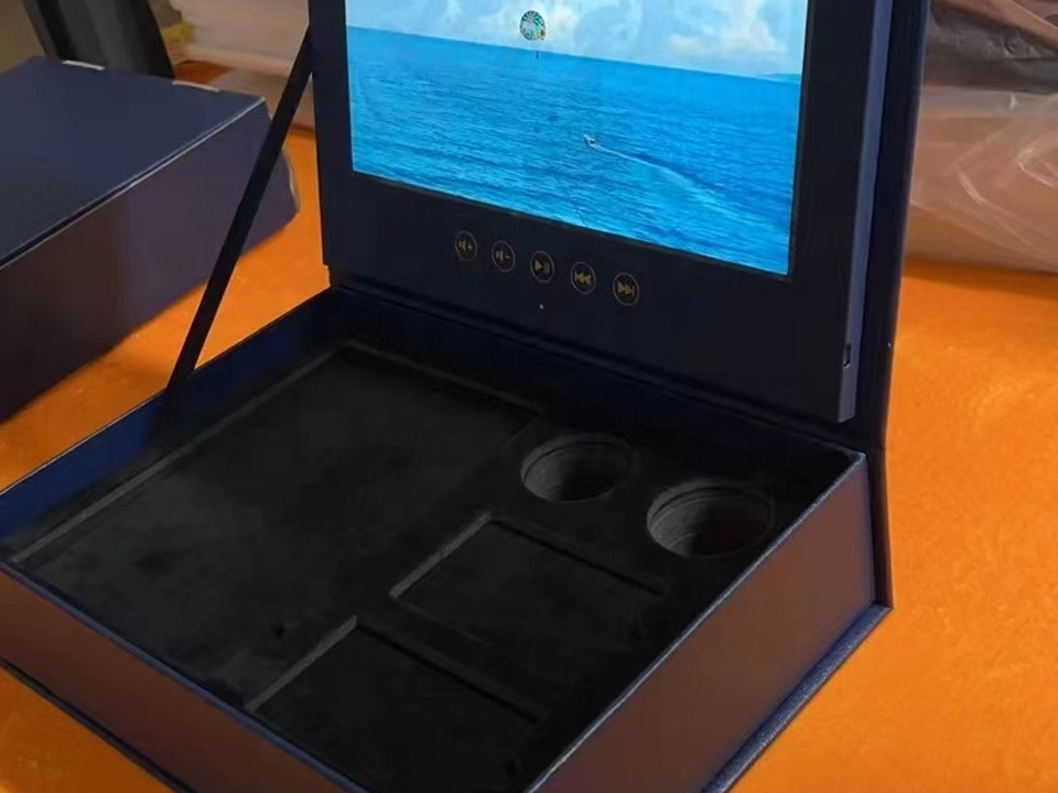 Customized gift box packaging