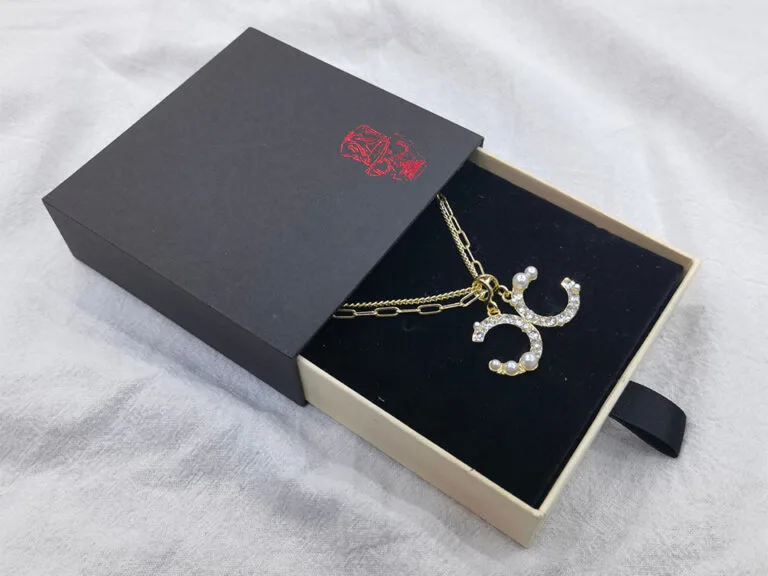 Customized luxury gift packaging boxes