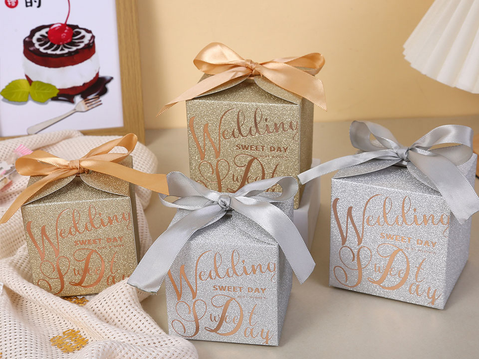 Eco-Friendly Gift Box Packaging