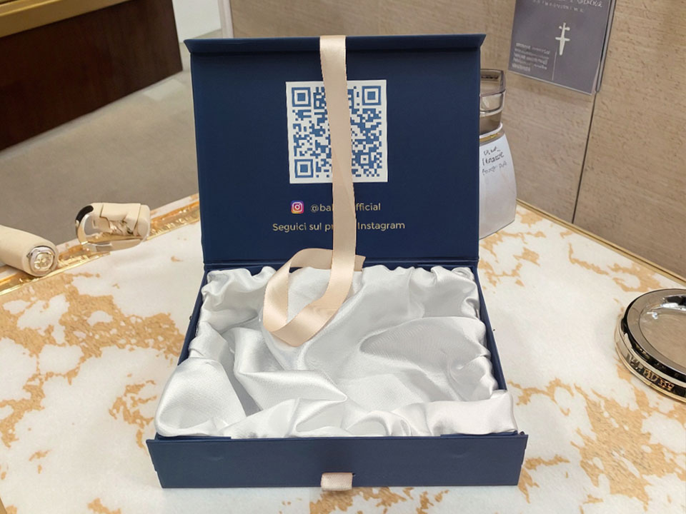 Hair Extensions Packaging