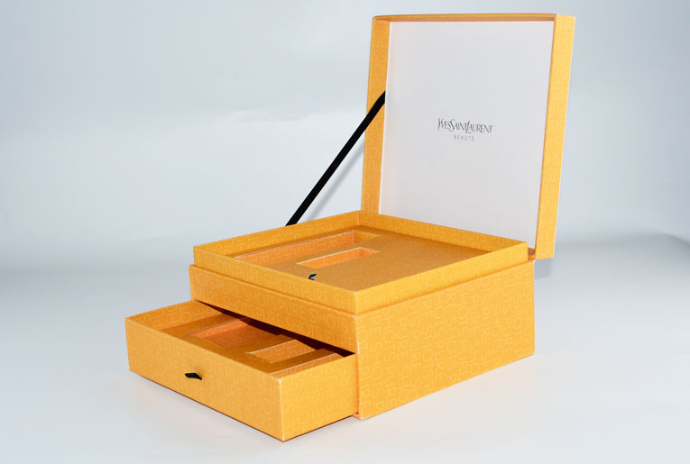 Yves Saint Laurent Double Layer Gift Boxes