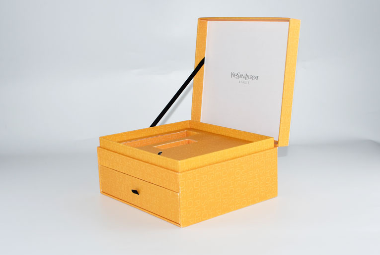 Yves Saint Laurent Double Layer Gift Boxes
