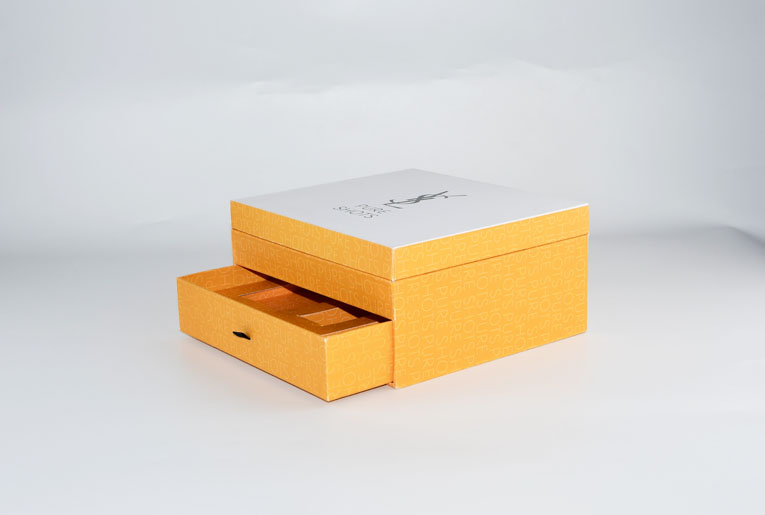 Yves Saint Laurent Double Layer Gift Boxes