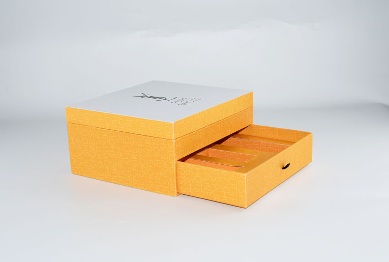 Yves Saint Laurent Double Layer Gift Boxes