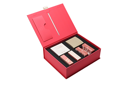 Custom Cosmetic Boxes